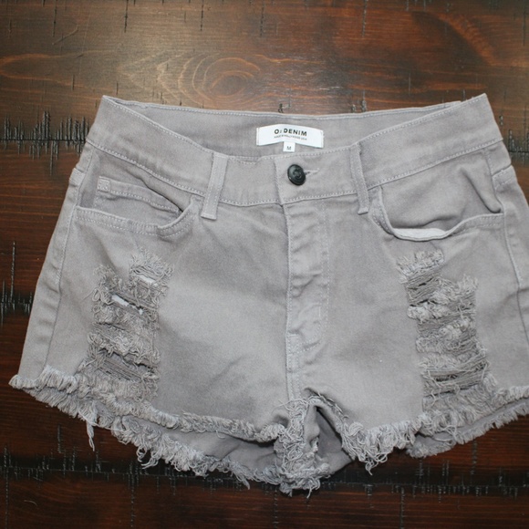 O2 Denim High Rise Gray Jean Shorts - Picture 4 of 14
